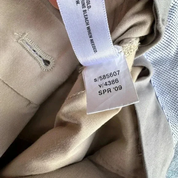 GAP | NWOT | STRAIGHT FIT FLARED LEG KHAKI PANTS STRETCH | Size: 6 LONG - Picture 6 of 9